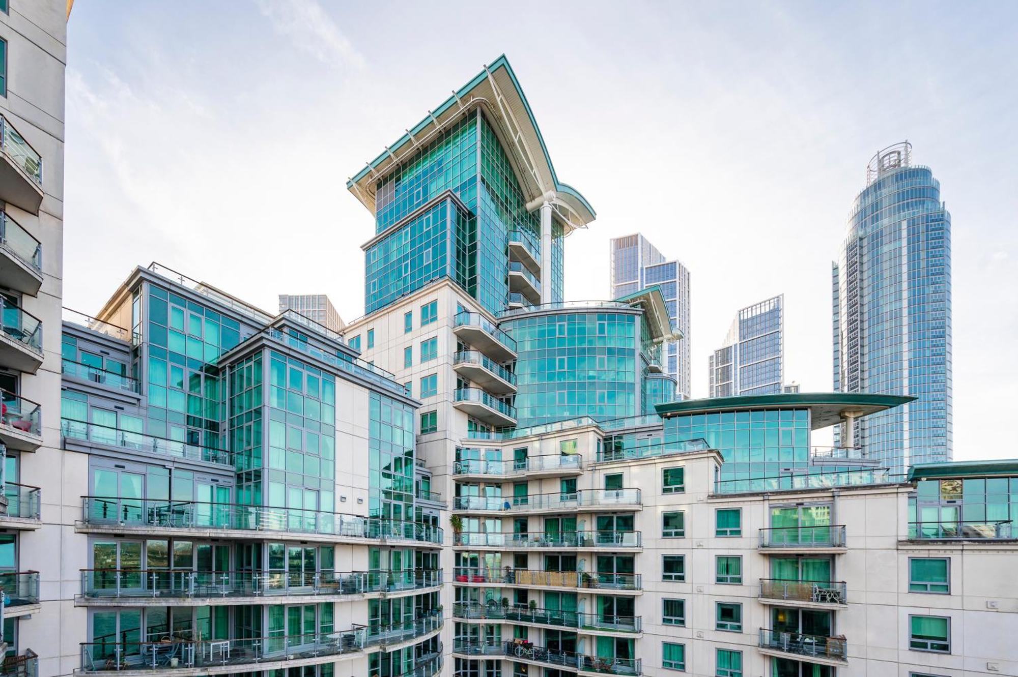 Riverside 2-Bedroom Apartments Londres Exterior foto